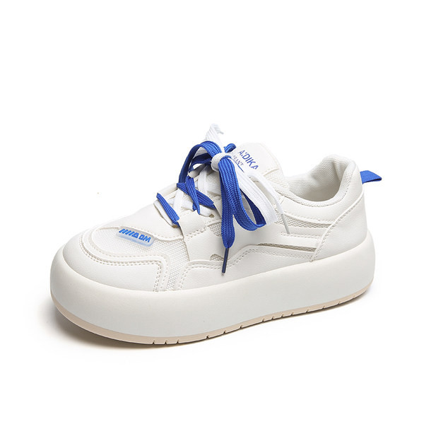 Fehér fűzős női tornacipő