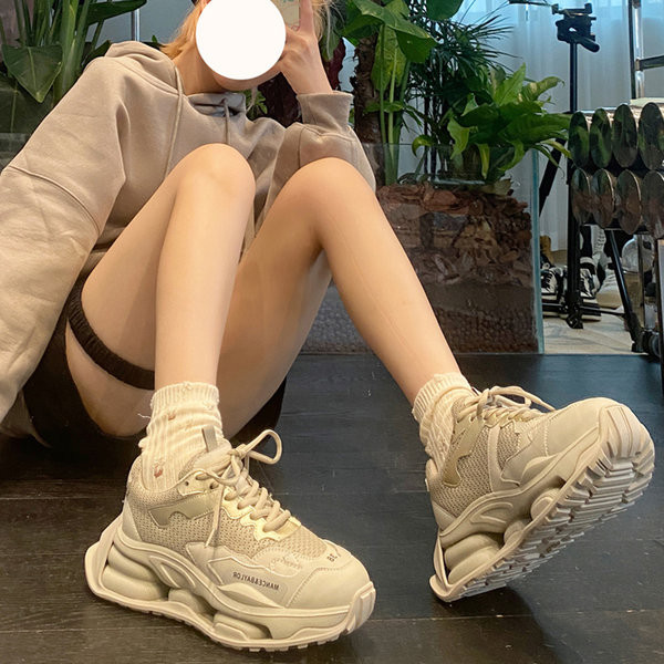 Γυναικεία sneakers - casual σε δύο χρώματα