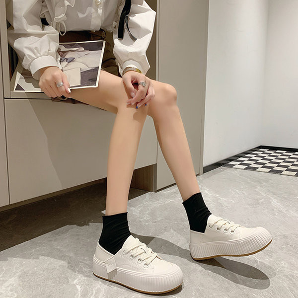 Ženske tenisice - s debelim potplatom