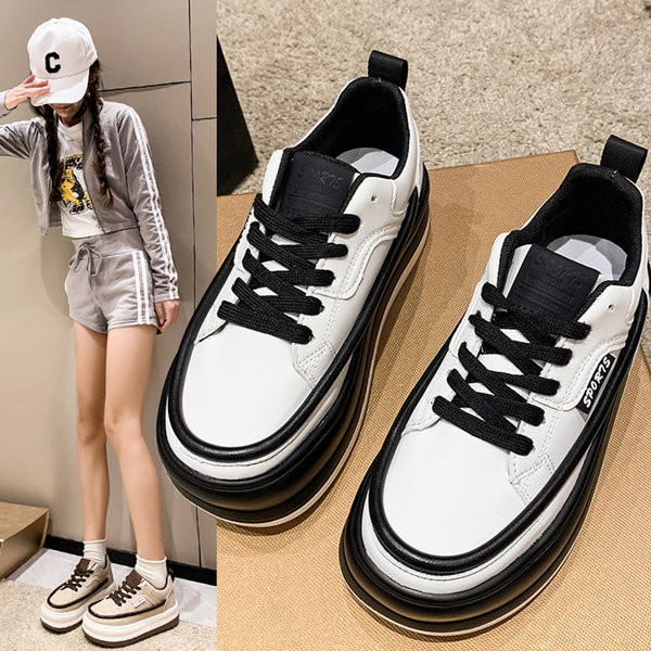 Γυναικεία sneakers από οικολογικό δέρμα με σόλα ύψους 3,5 cm και κορδόνια