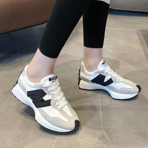 Γυναικεία casual αθλητικά sneakers με κορδόνια