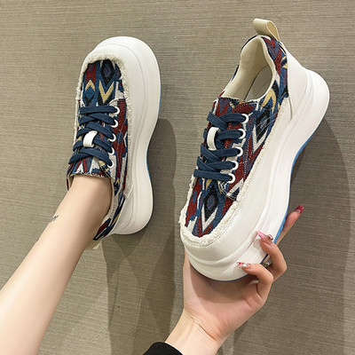 Casual sneakers με τραχιά σόλα για γυναίκες