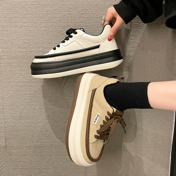 Új női őszi fekete-fehér tornacipő