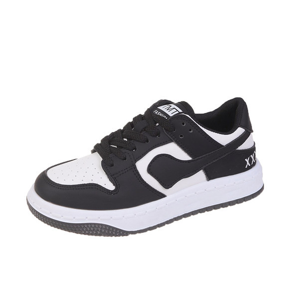 Γυναικεία αθλητικά sneakers με επίπεδη σόλα