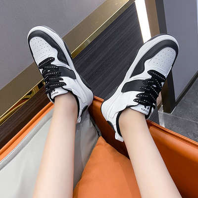 Ženske sportske tenisice - s debelim potplatom