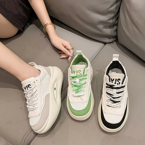 Női tornacipő - sportmodell