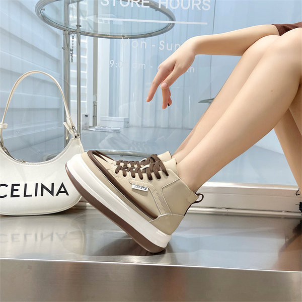 Divatos női magas szárú tornacipő