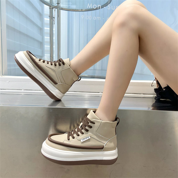 Divatos női magas szárú tornacipő