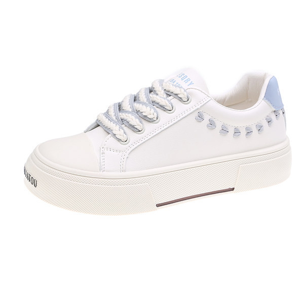 Beeži ja valget värvi naiste tossud pealdisega