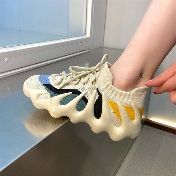 Női sportcipő - hálós zokni típus