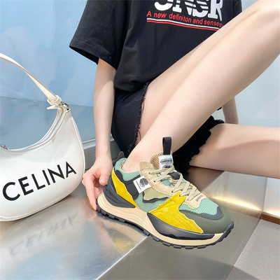 Γυναικεία casual sneakers με πολύχρωμα στοιχεία