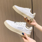 Γυναικεία αθλητικά sneakers με επίπεδη σόλα