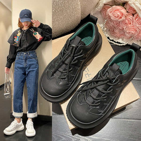 Női sportcipő - fűzős