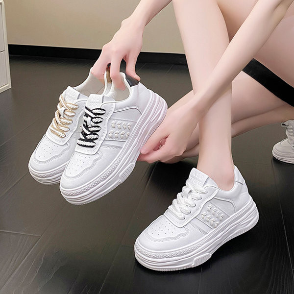 Nove ženske tenisice - sportske