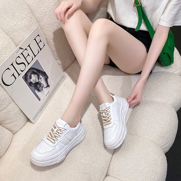 Nove ženske tenisice - sportske