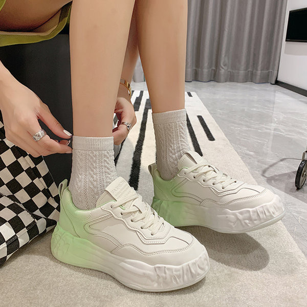 Női tornacipő - irizáló makaróni színnel