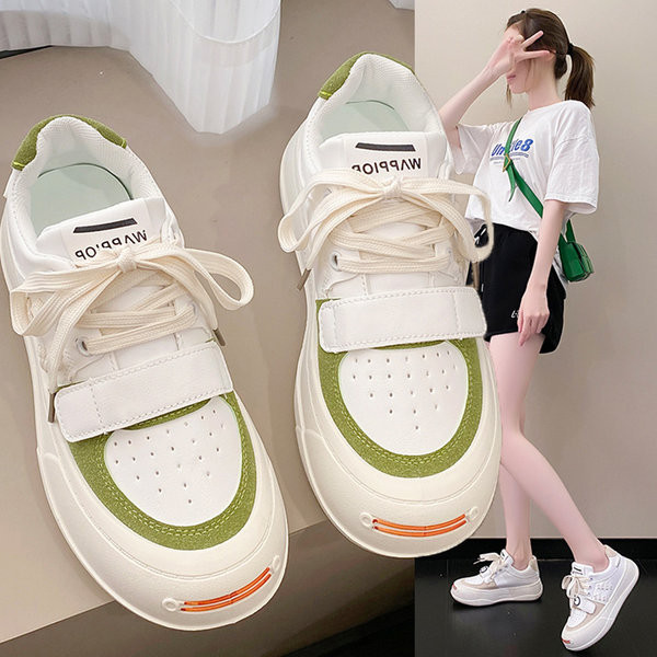 Női kerek fűzős tornacipő