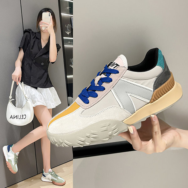 Új női tornacipő - retro modell