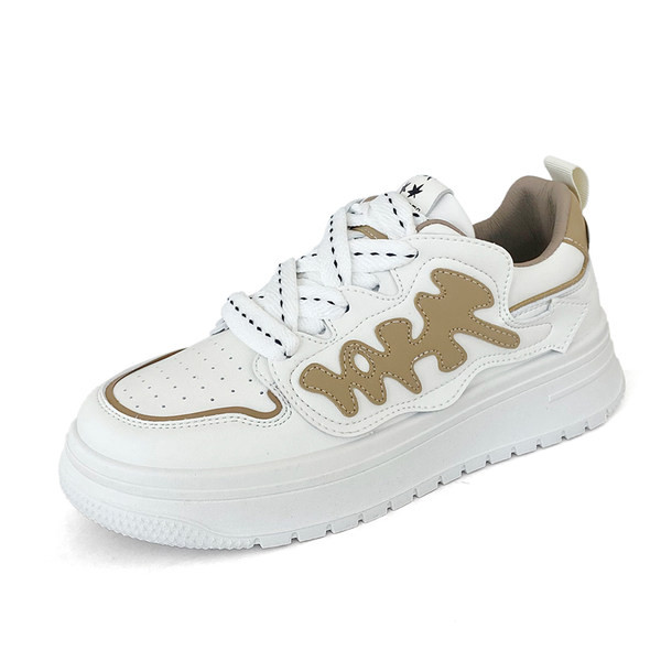 Nove ženske patike sa natpisom