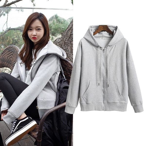 Įvairių spalvų laisvalaikio moteriški megztiniai