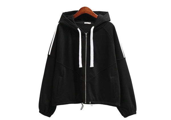 Trijų spalvų sportinis megztinis su gobtuvu su raišteliais