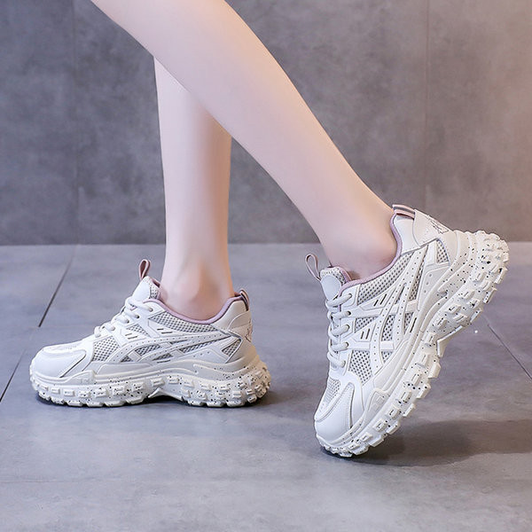 Női sportcipő - két színben