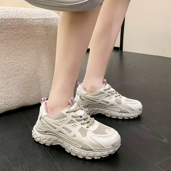 Moteriški laisvalaikio tinkliniai sportbačiai