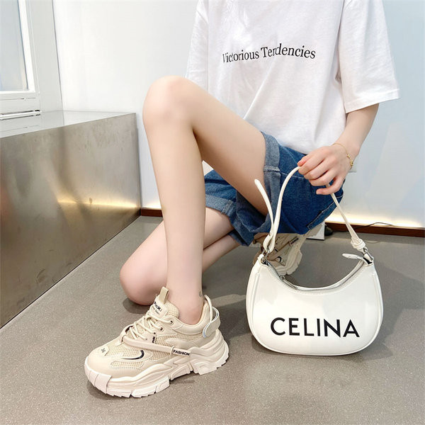 Nauji moteriški sportbačiai – sportiniai