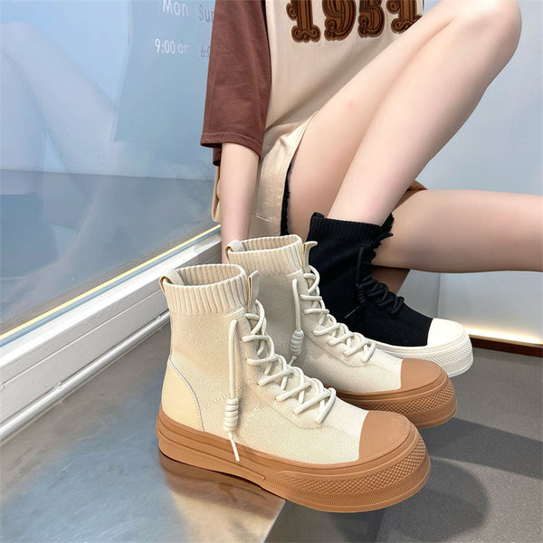 Nauji moteriški sportbačiai – megzti