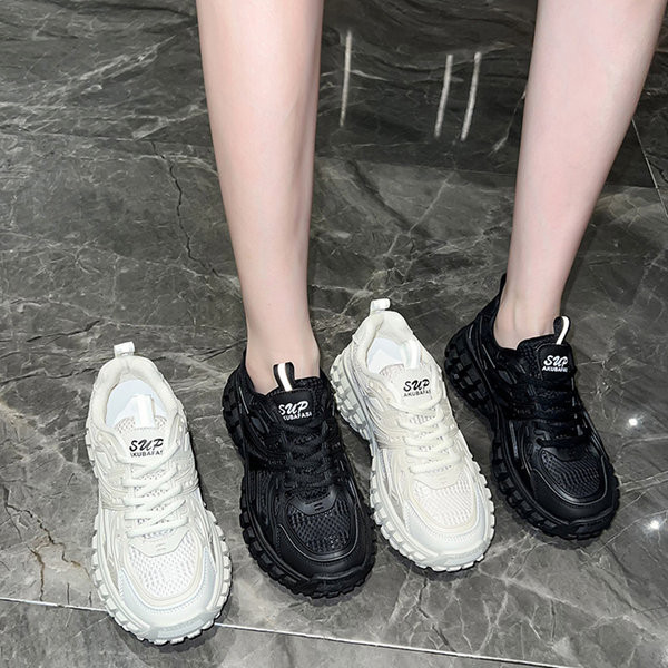 Moteriški sportiniai sportbačiai su tinkleliu