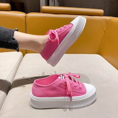 Mitmes värvitoonis paeltega naiste sportlikud tossud