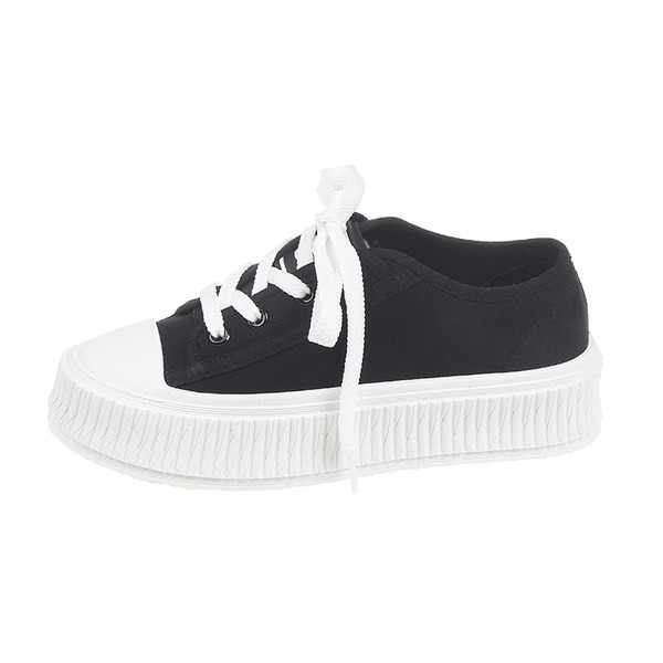 Mitmes värvitoonis paeltega naiste sportlikud tossud