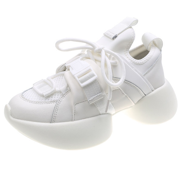 Paprasti moteriški sportbačiai baltos ir juodos spalvos