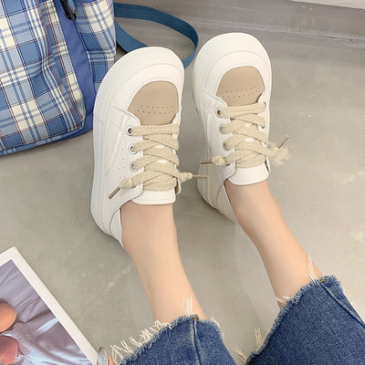 Alkalmi bőr fűzős tornacipő nőknek