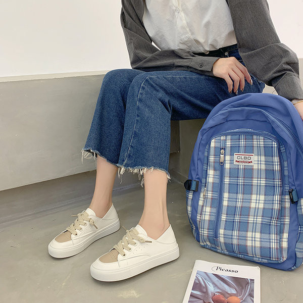 Alkalmi bőr fűzős tornacipő nőknek