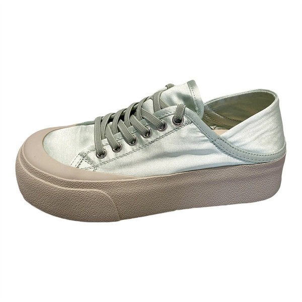 Naujo modelio moteriški apvalūs sportbačiai su raišteliais