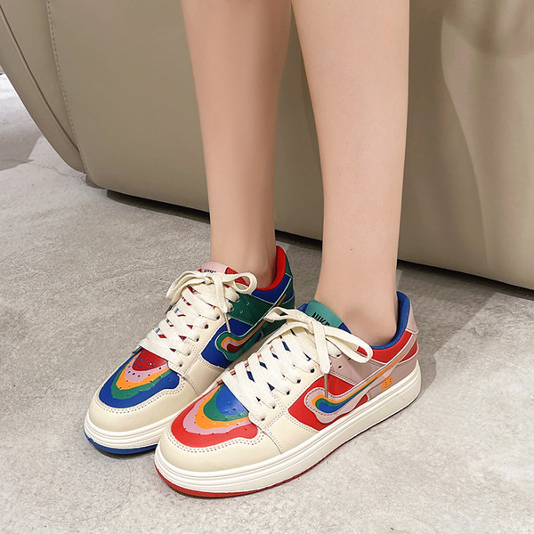 Moteriški raštuoti eko odos sportbačiai su raišteliais