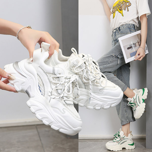 Γυναικεία αθλητικά sneakers με κορδόνια νέο μοντέλο