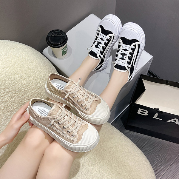 Γυναικεία casual sneakers με κορδόνια