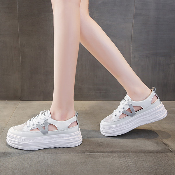 Moteriški sportbačiai aukštu padu