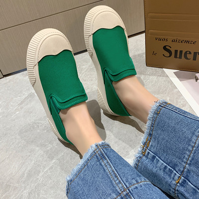 Изчистен модел дамски текстилни кецове с равна подметка