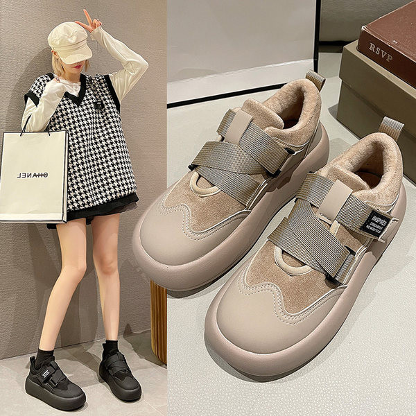 Moteriški sportbačiai su eko zomša ir tamprėmis