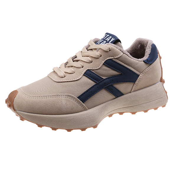 Γυναικεία αθλητικά sneakers με επιγραφή