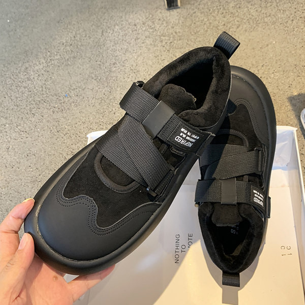 Nauji madingi įvairių spalvų moteriški sportbačiai