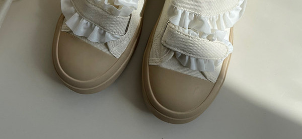 Moteriški tekstiliniai sportbačiai su velcro lopais