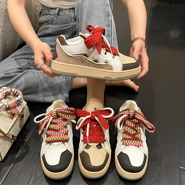 Madingi moteriški eko odos sportbačiai su spalvingais raišteliais