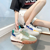 Naiste vabaaja tossud - paeltega