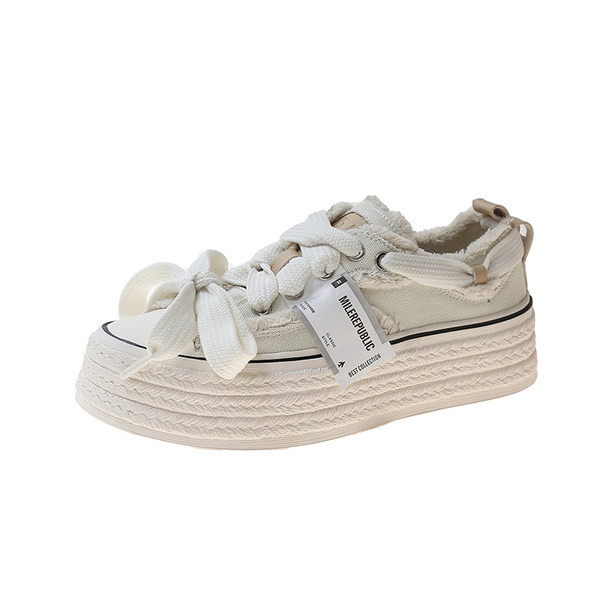 Moteriški tekstiliniai sportbačiai su 5cm aukščio padu ir raišteliais