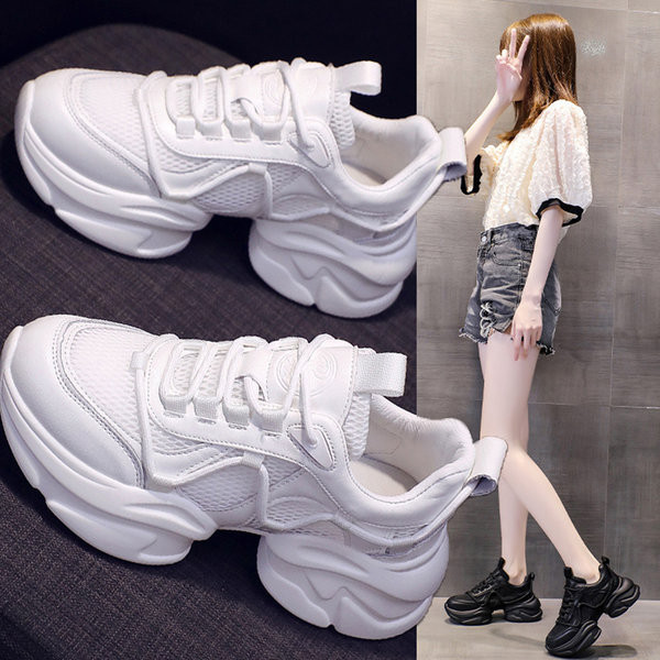 Vasariniai moteriški sportbačiai grubiu padu – trijų spalvų