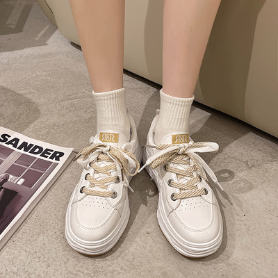 Γυναικεία casual sneakers με πολύχρωμα κορδόνια